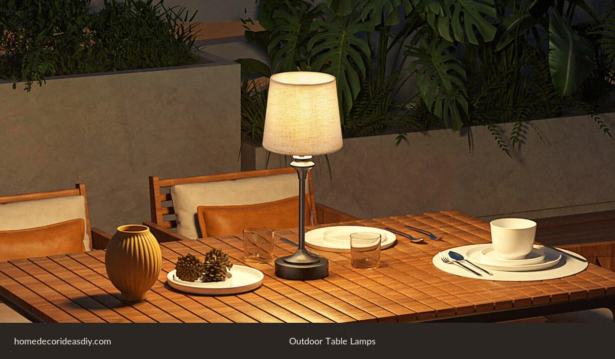 Outdoor Table Lamps: How to Pick One That Lasts the Whole Dinner